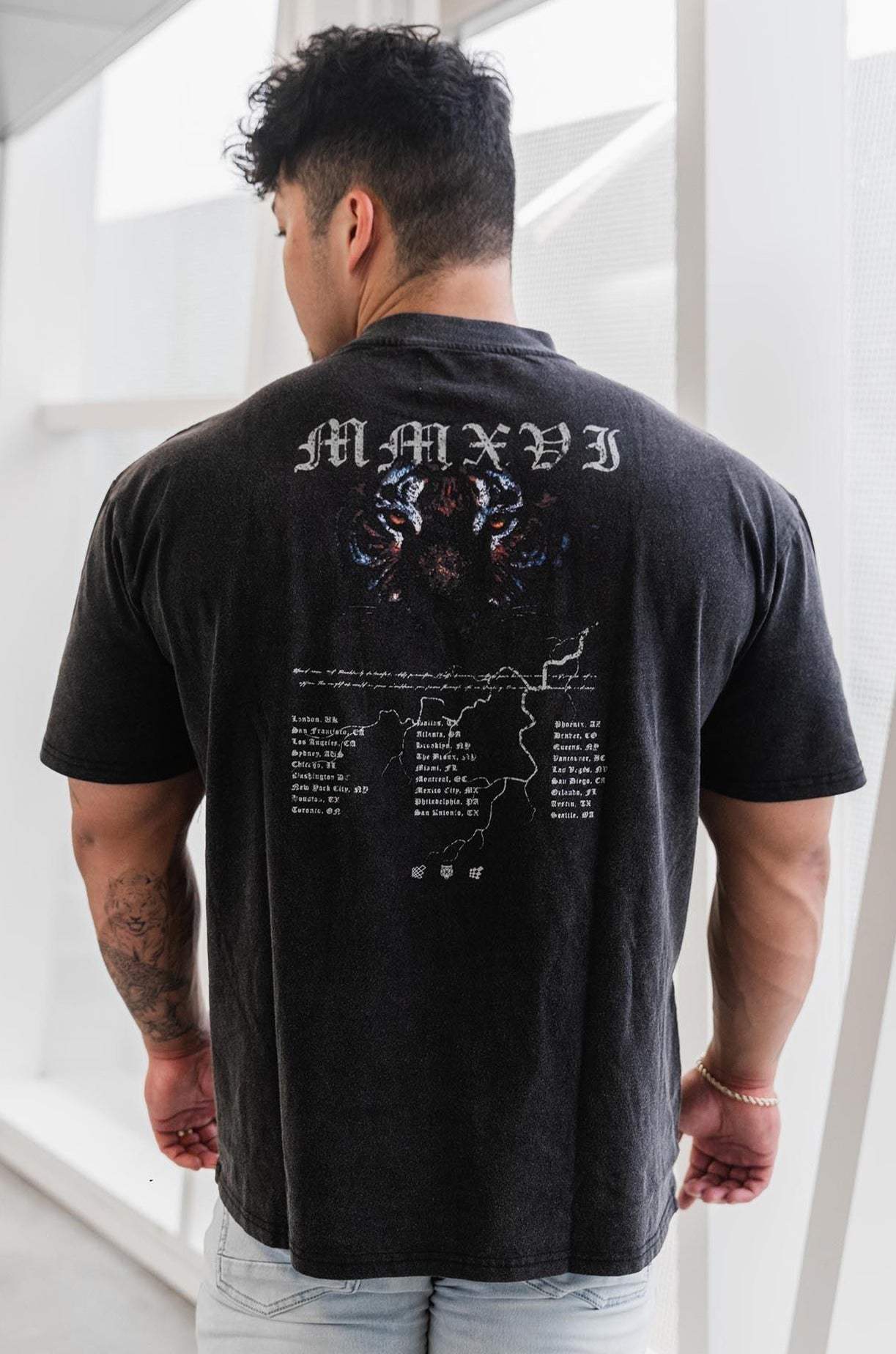 Vintage Oversized T-Shirt - Tigerus Invictus - Jed North Canada
