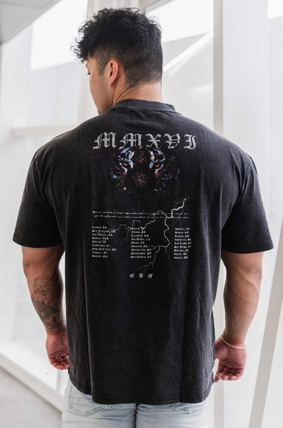 Vintage Oversized T-Shirt - Tigerus Invictus - Jed North Canada