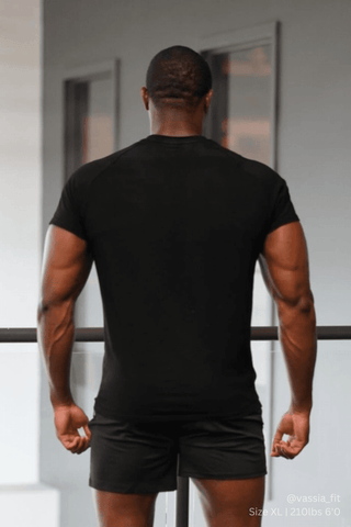 Titan 2.0 Muscle-Fit T-Shirt - Black