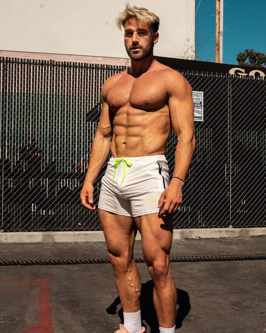 Agile Bodybuilding 4'' Shorts w Zipper Pockets - White - Jed North Canada